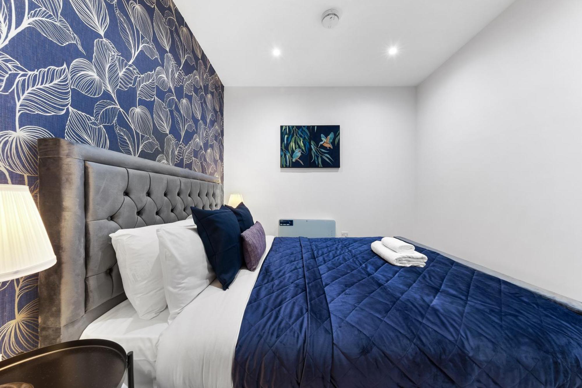 Modern One Bedroom Flat - Sleeps 5 -Near Heathrow - London Ub3 Екстер'єр фото